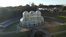 Orbitando o Jardim Botanico - Curitiba PR