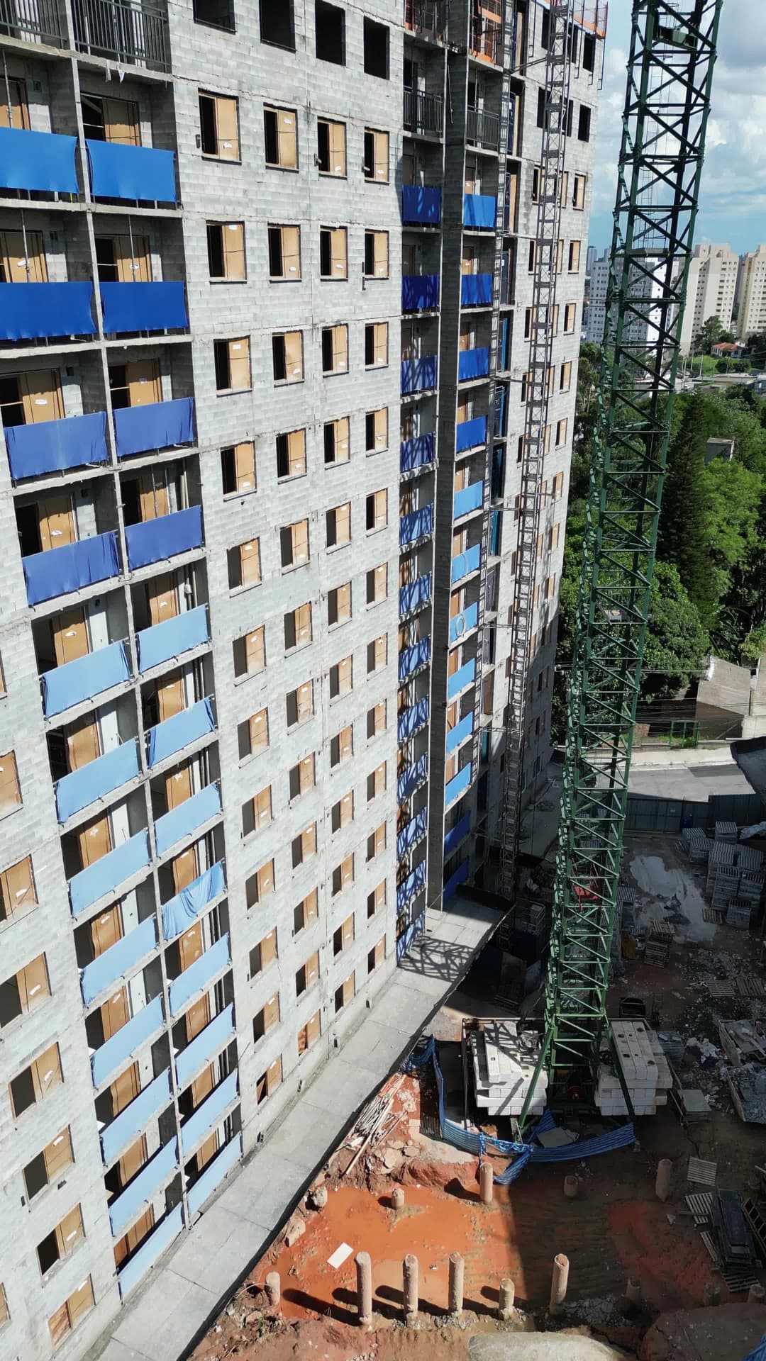 Prédio Residencial em Construção