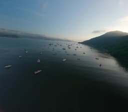 FPV - Barcos + Praia e Pier - Ubatuba/SP