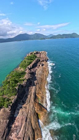 Fortaleza Revelada: Do Cume à Beira-Mar