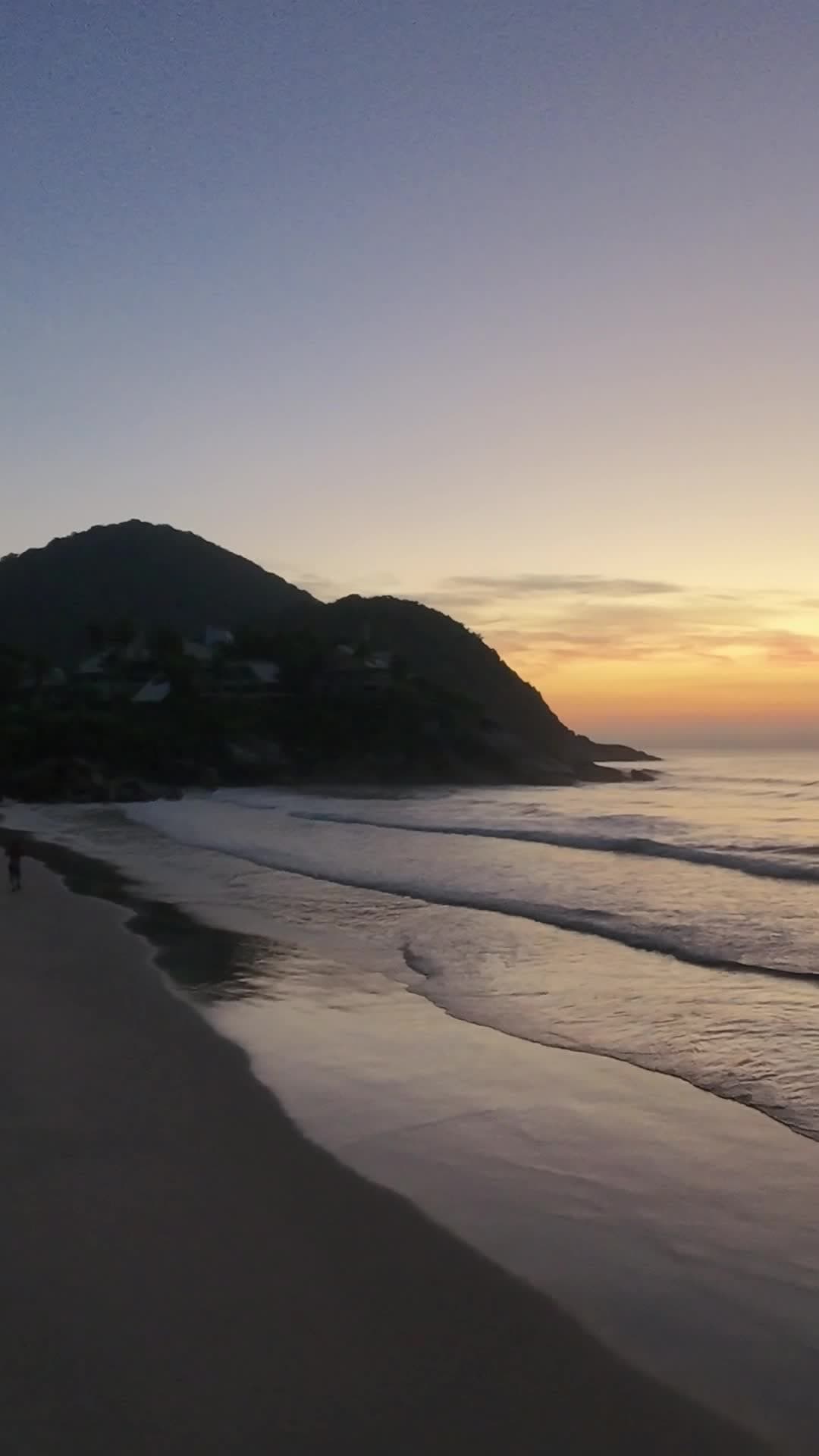Amanhecer praia do Pernambuco