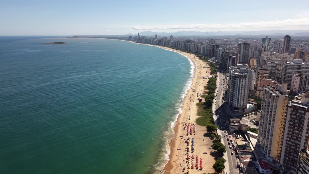 Vista Aérea da Orla e Arranha-Céus de Vila Velha, Espírito Santo