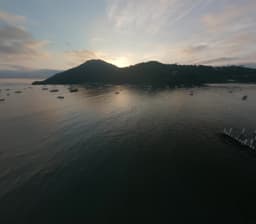FPV - Pier + Barcos - Ubatuba/SP