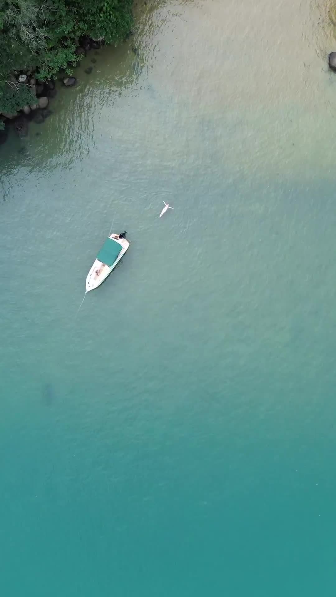 O Saco do Mamanguá é um saco localizado em Paraty-Mirim, no município de Paraty, no estado do Rio de Janeiro, no Brasil. Possui 8 quilômetros de comprimento e 2 quilômetros de largura. Comumente, é confundido com um fiorde tropical.