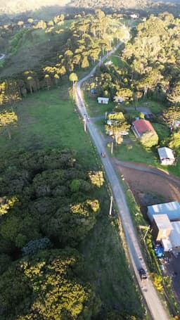 Grupo de UTV fazendo trilha na estrada do morro da igreja em Urubici