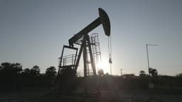 Extraçao de Petroleo ao Por do Sol 2.