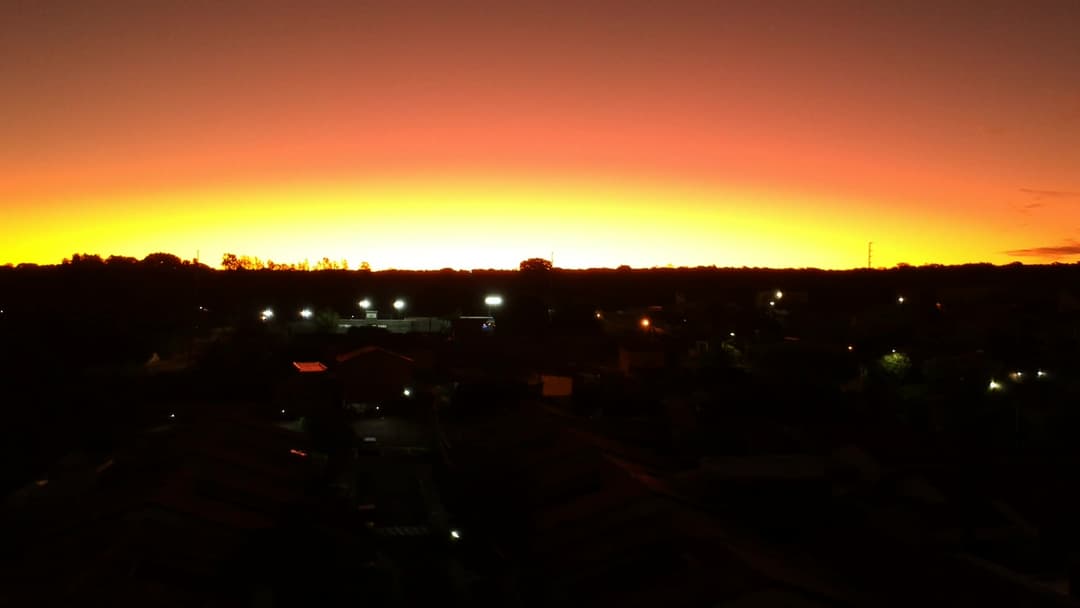 Por do sol radiante