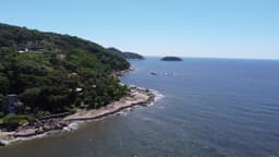 Prainha e Ilha Mansa em Matinhos