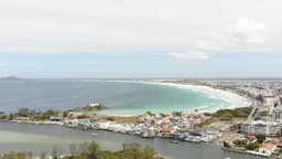 Praia do Forte e Ilha do Japones