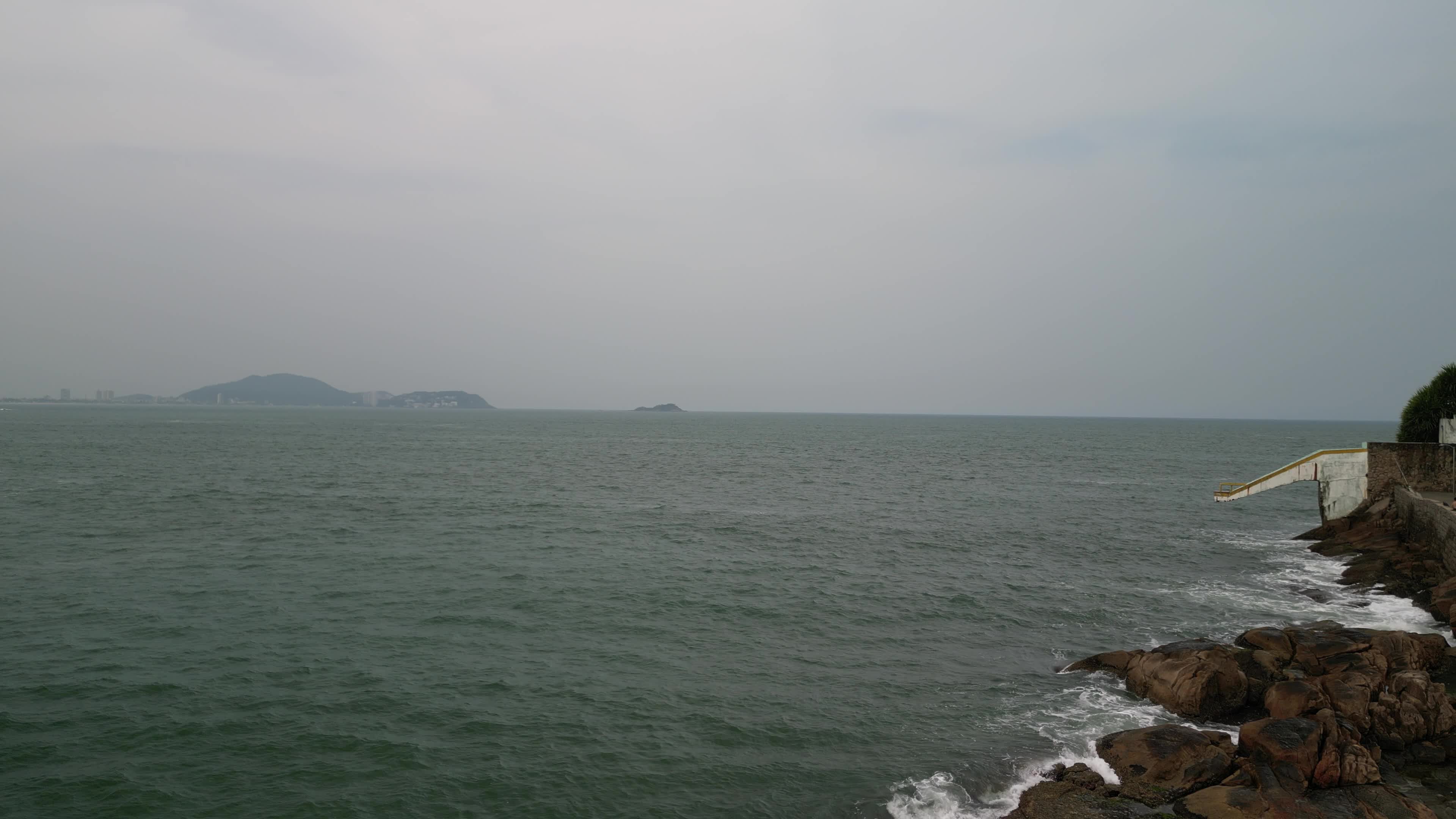 Ponta da praia no guarujá
