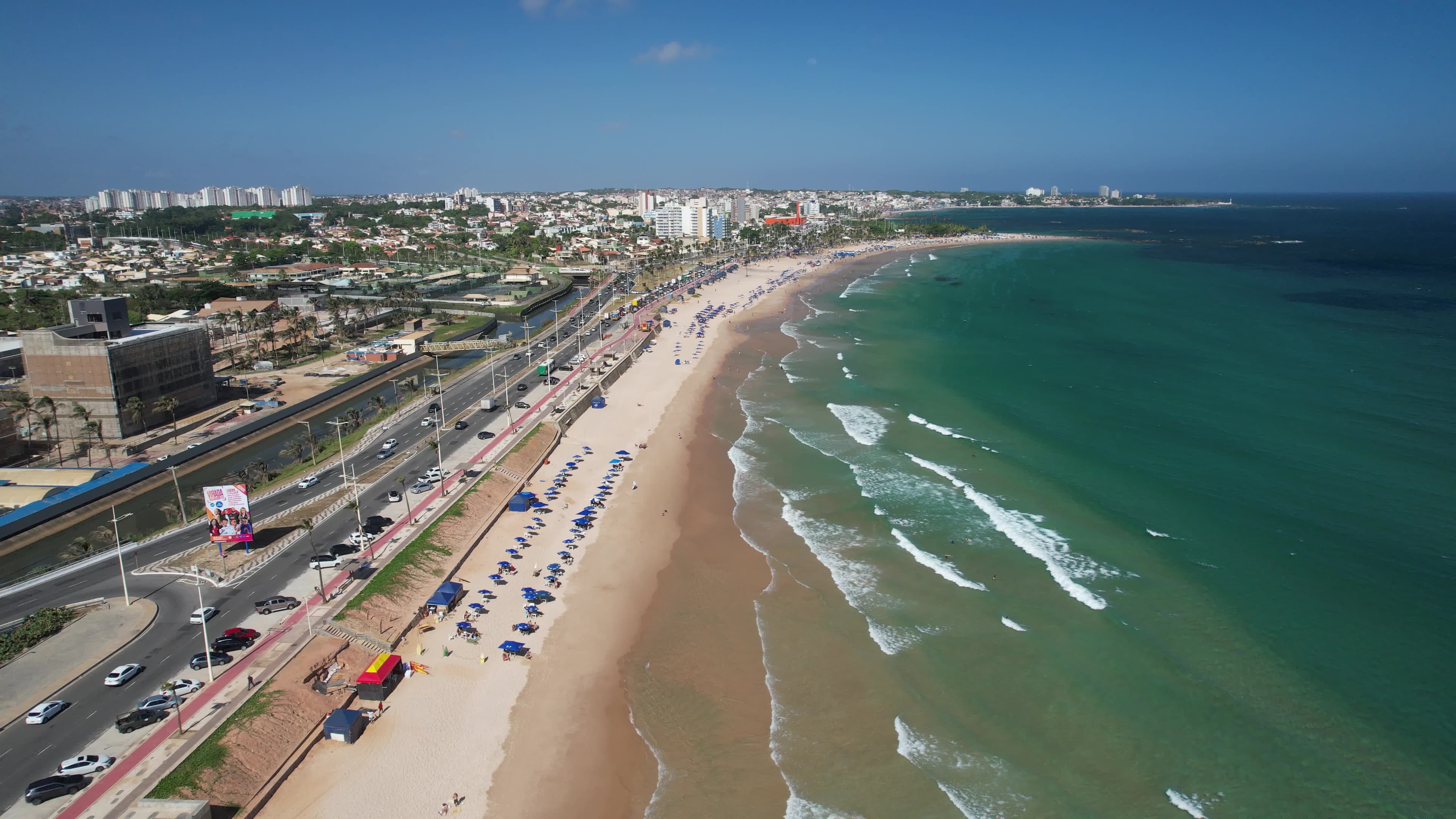 Praias de Jaguaribe e Piatã