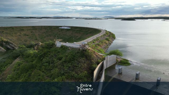 A Imponência do Açude Orós: Vista Aérea Impressionante