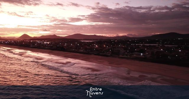 Anoitecer na orla e praia de Cordeirinho, Guaratiba e Lagoa de Maricá/RJ