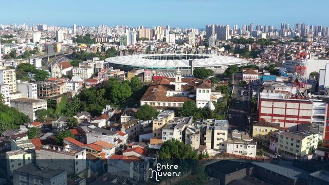 Arena Fonte Nova em destaque na paisagem urbana