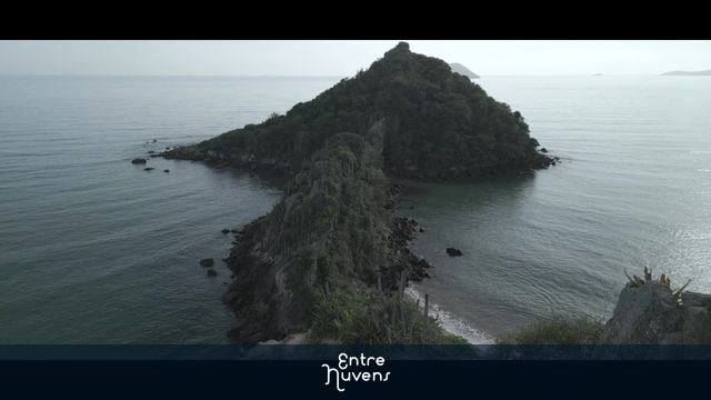 Arquipelogo — vídeo aéreo de Armação dos Búzios