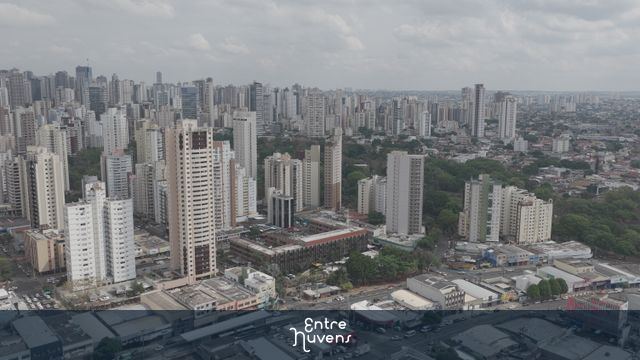 Arranha-céus e urbanização no centro de Goiânia