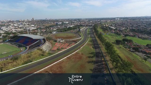 Autódromo  — vídeo aéreo de Londrina