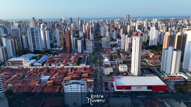 Avenida e Cidade