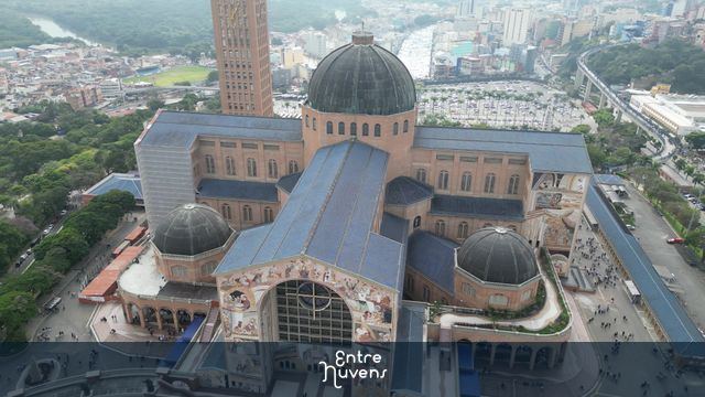 Basílica Nacional de Aparecida vista aérea
