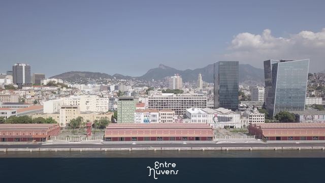 Boulevard Olímpico e arranha-céus do Rio de Janeiro vistos pela Zona Portuária