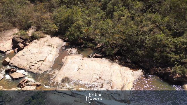 Cachoeira Sete Quedas Itatiaiuçu-MG 92km de Belo Horizonte