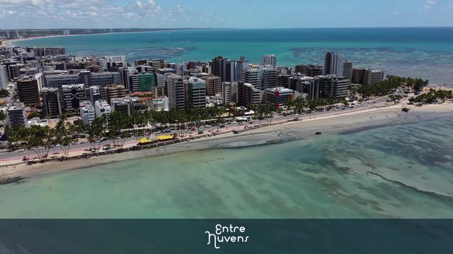 Caminho de Moisés Ponta Verde 2 — vídeo aéreo de Maceió