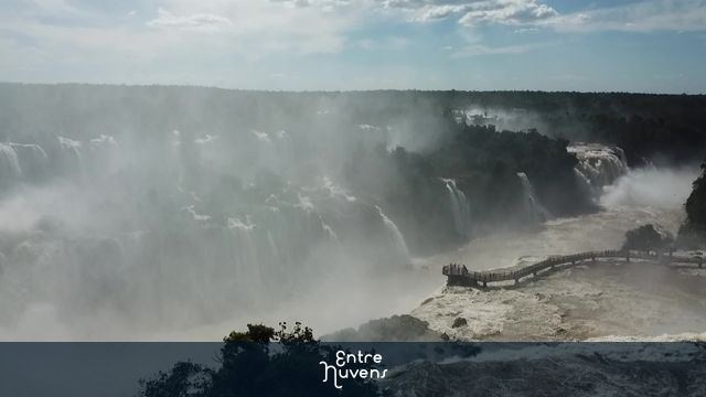 Cataratas do Iguaçu — vídeo aéreo de Foz do Iguaçu