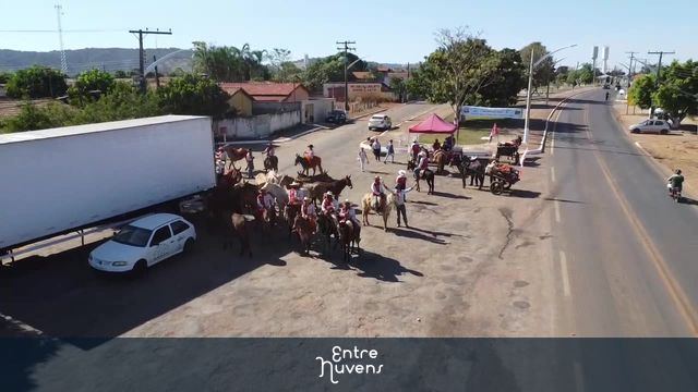 Cavaleiros — vídeo aéreo de Araçu