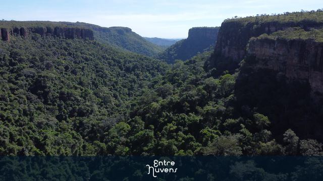 Chapada dos Guimarães/MT - Vale montanhoso