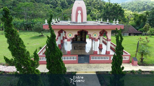 Conheça o Templo Hare Krishna em Pindamonhangaba: Um Refúgio de Paz