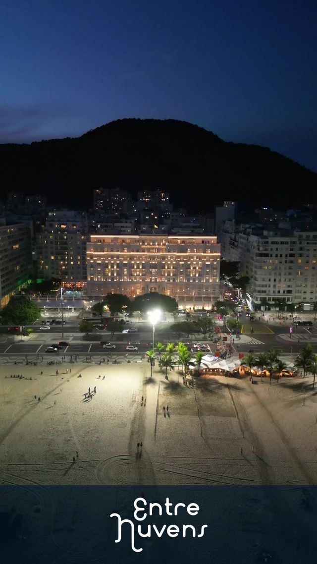 Copacabana Palace - Vertical 4K