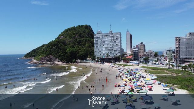 Edifício Caiobá take 2 — vídeo aéreo de Matinhos