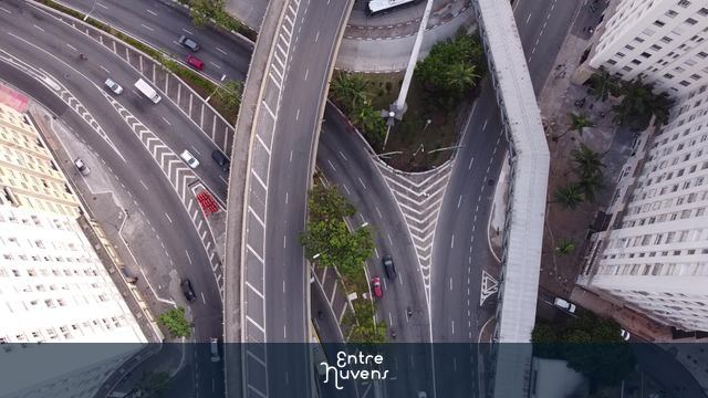 Encontro de Viadutos no Centro Urbano