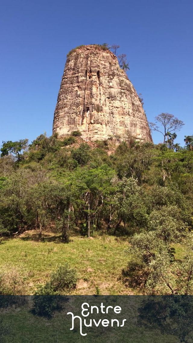 Explorando a Torre de Pedra e as Belezas Naturais do interior de São Paulo