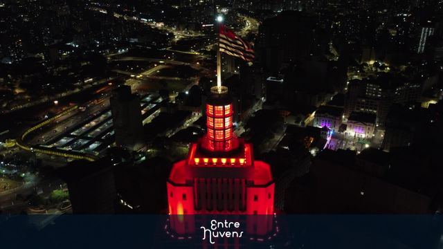 Farol Santander — vídeo aéreo de São Paulo