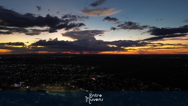 Fim de Tarde no bairro cidade satélite  — vídeo aéreo de Boa Vista