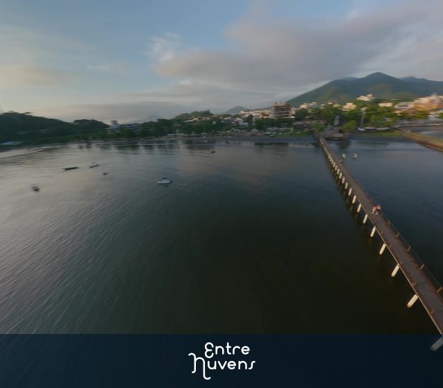 FPV - Igreja e Pier - Ubatuba/SP