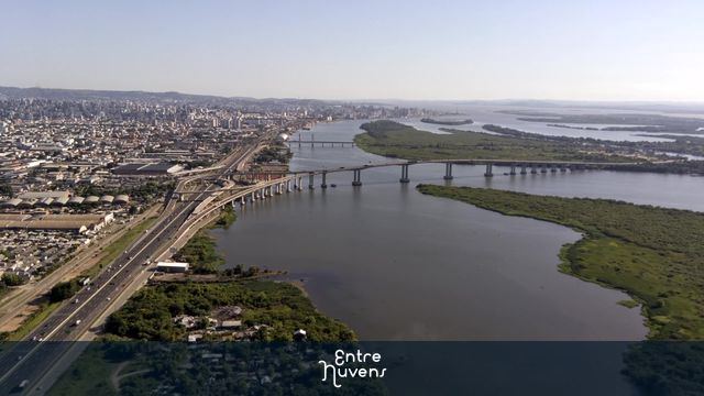 GUAÍBA E PORTO ALEGRE AO ENTARDECER