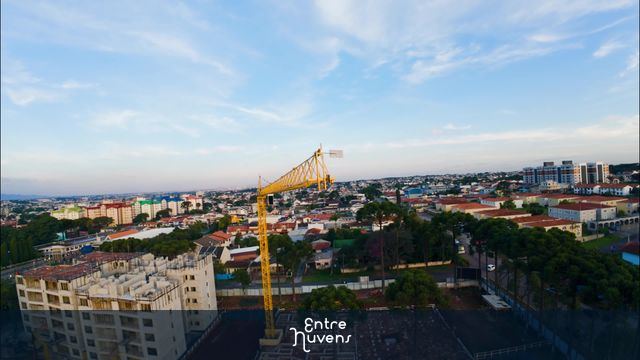 Guindaste Grua de Construção Drone PFV Curitiba CWB 