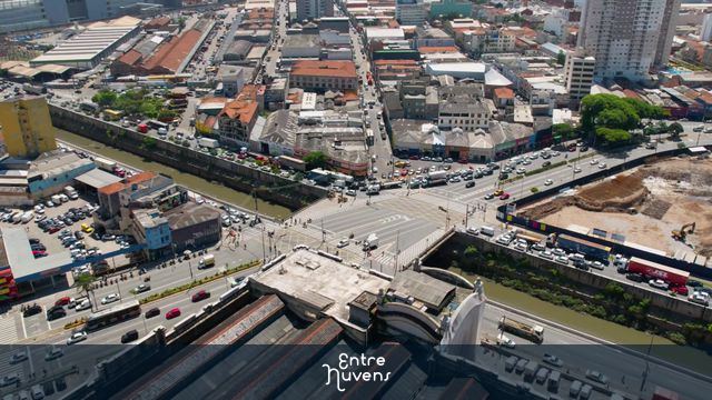 Hyperlapse - Av. do Estado - Centro de SP - 4k - 25fps - 11 segundos 