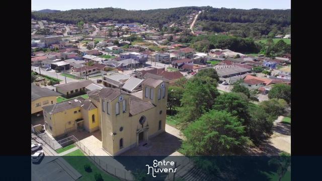 Igreja Católica-Parana — vídeo aéreo de Bocaiúva do Sul
