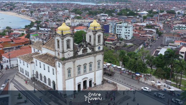 Igreja do Bonfim e vista para a Baía de Todos-os-Santos