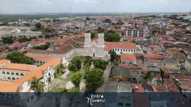 Igreja histórica no coração da cidade