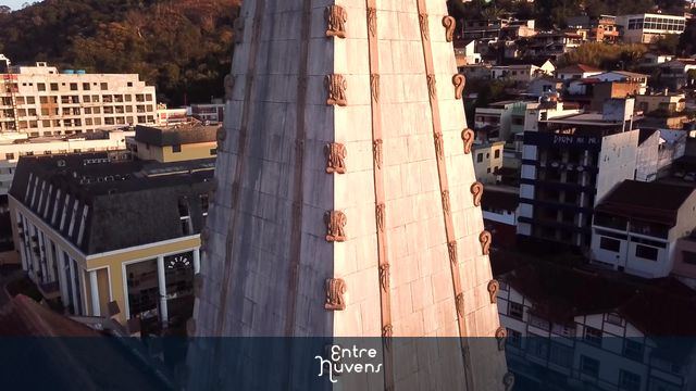 Igreja Matriz de Santa Teresa Dávila, Praça Baltasar da Silveira, Teresópolis/RJ
