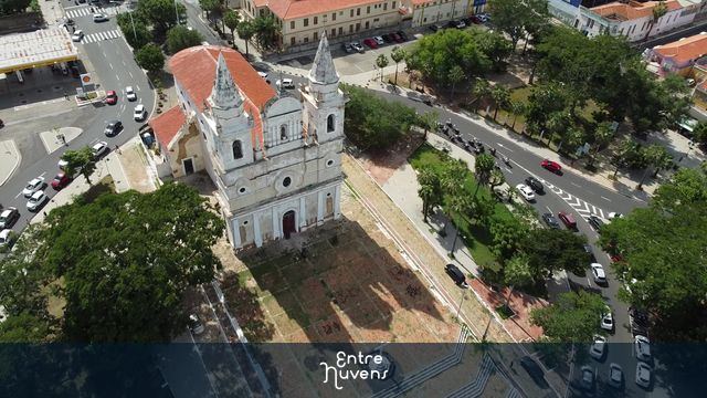 Igreja São Benedito — vídeo aéreo de Teresina