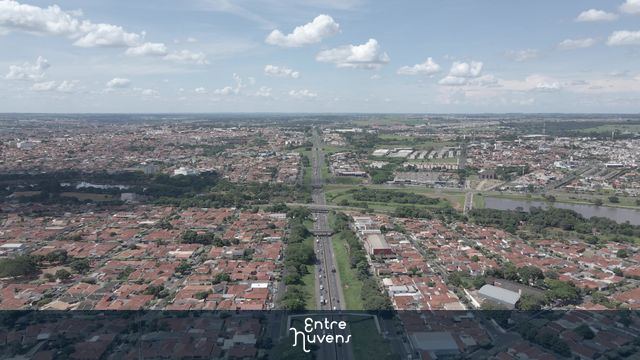 Imagem aérea das rodovias que cortam São José do Rio Preto.