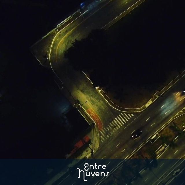 Imagens da marginal Tietê noturna 