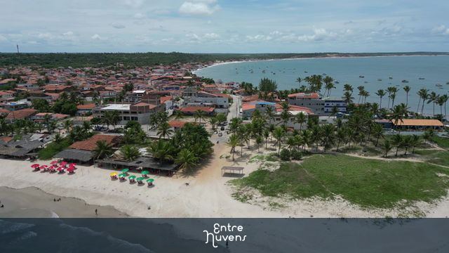 Imagens da praia de baia da traição PB  — vídeo aéreo de Baía da Traição