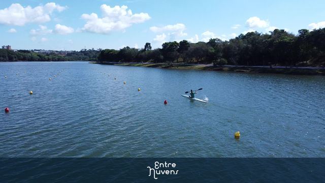 Lago municipal Paulo Gorski take7 — vídeo aéreo de Cascavel