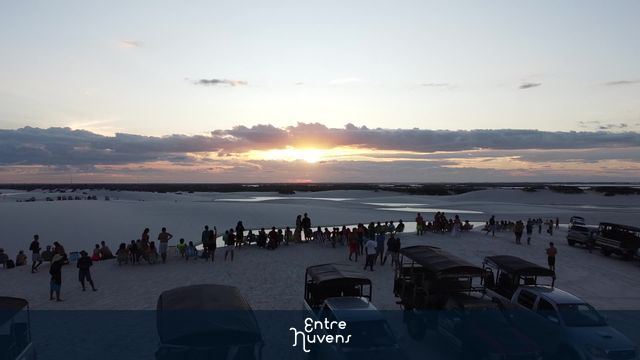 Lagoas nos lençóis maranhenses por do sol 2 — vídeo aéreo de Santo Amaro do Maranhão